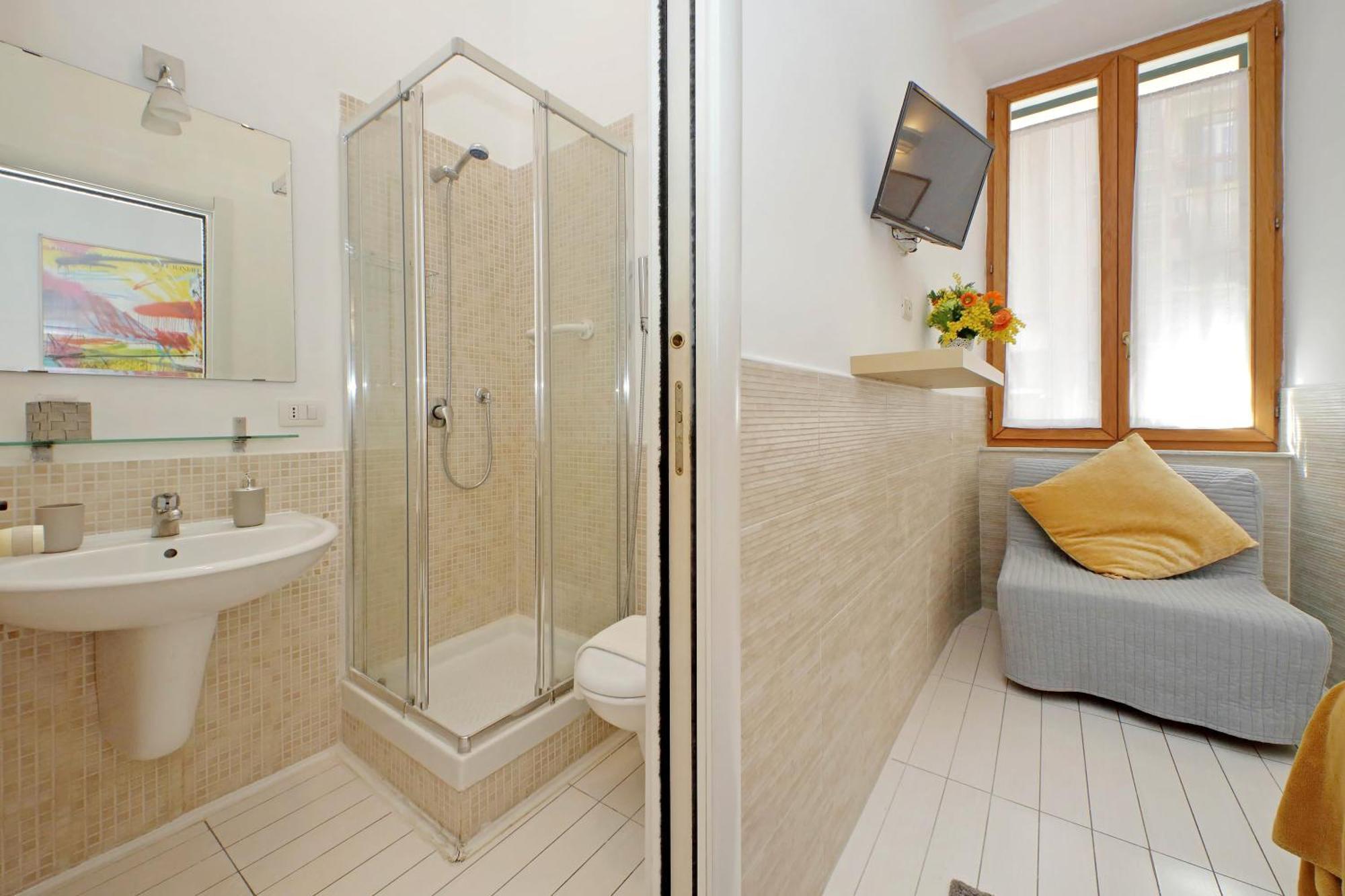 Opera Inn Suites - Rooms And Apartments Roma Eksteriør bilde