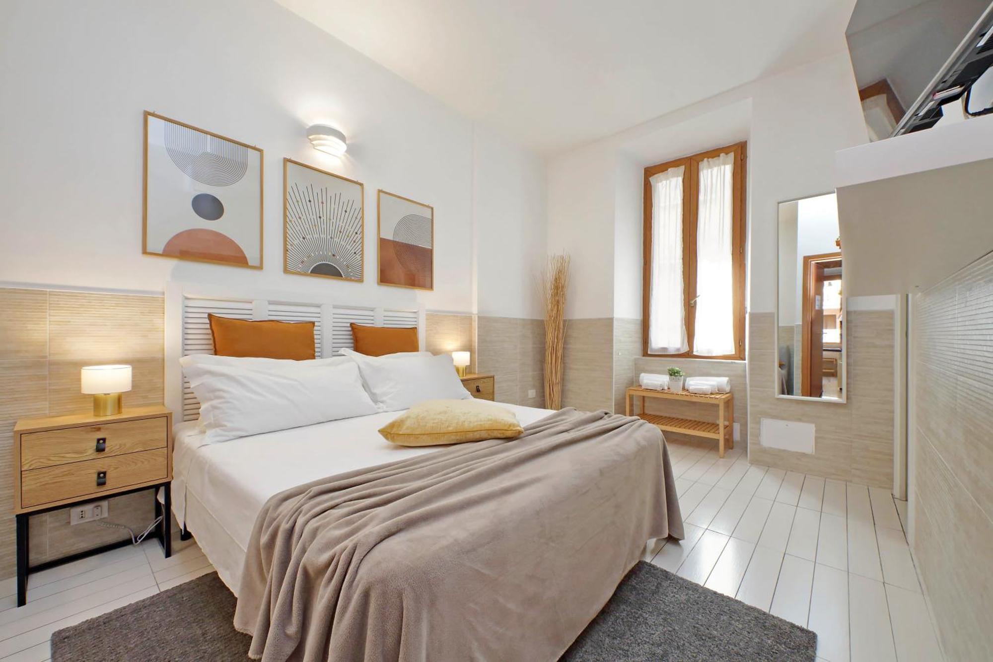 Opera Inn Suites - Rooms And Apartments Roma Eksteriør bilde